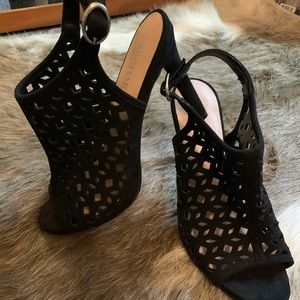 Women’s open toed heels